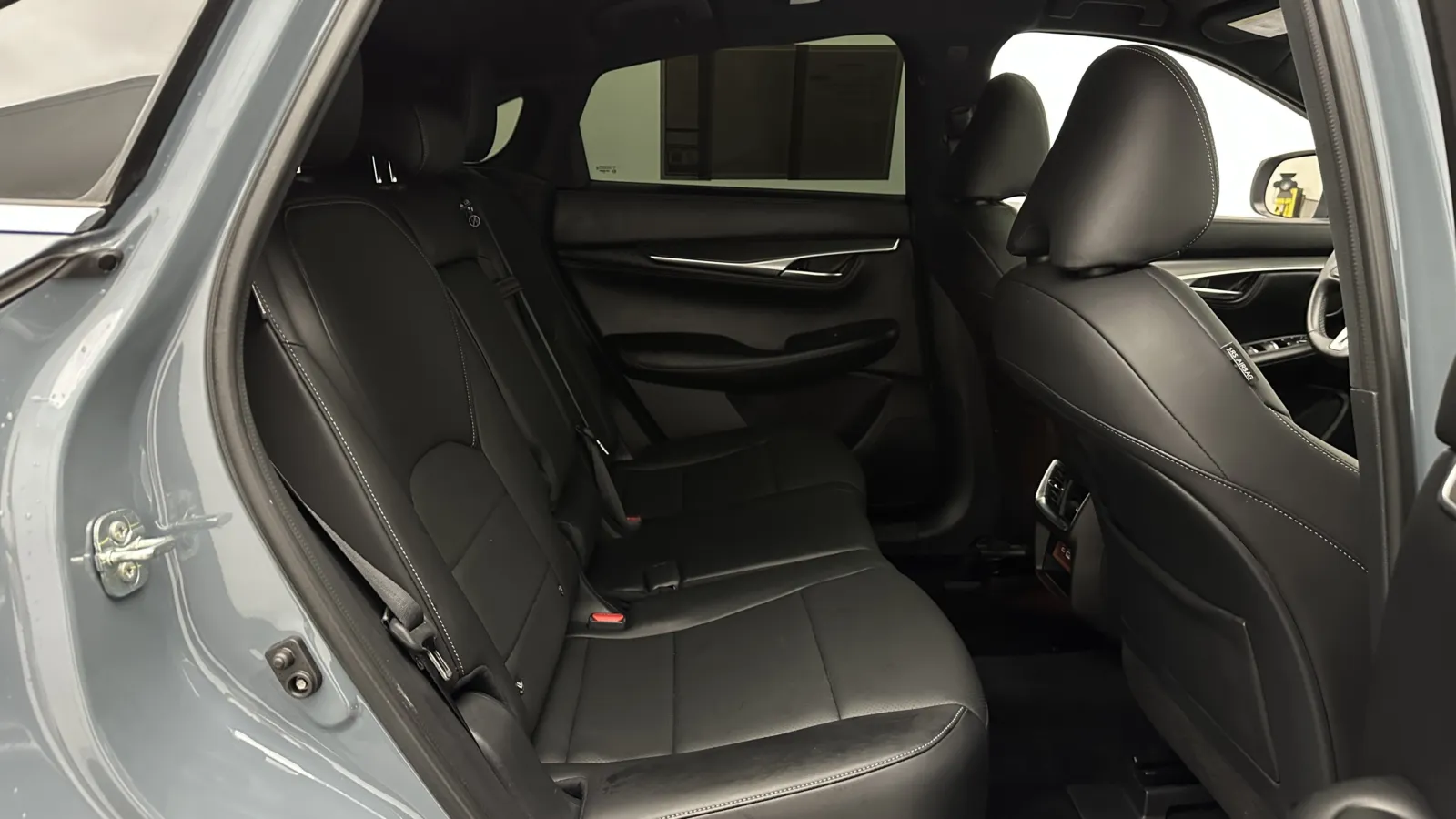 Infiniti QX55 photo 36