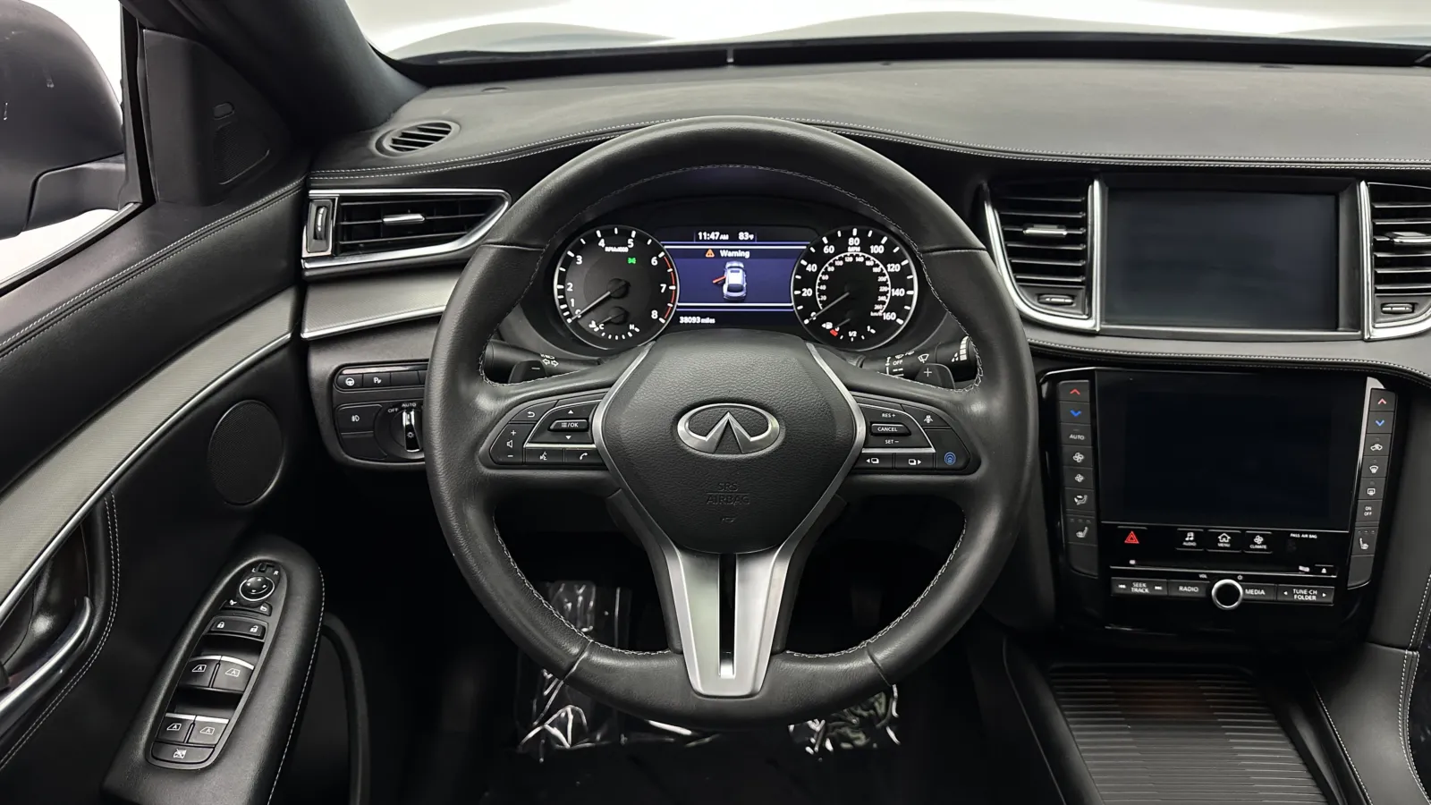 Infiniti QX55 photo 28