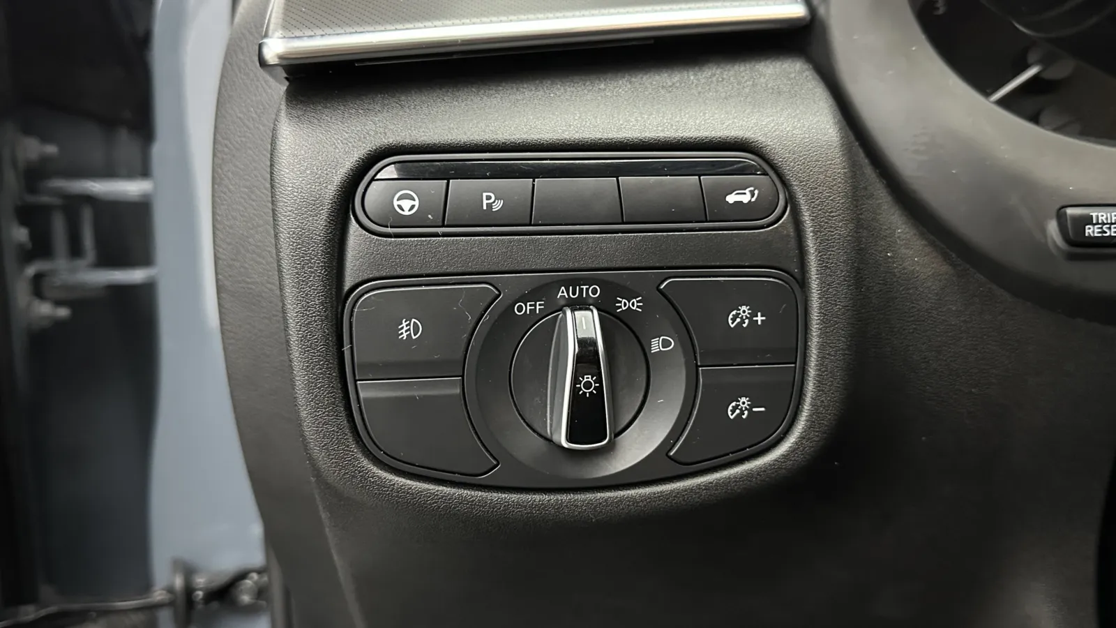 Infiniti QX55 photo 17