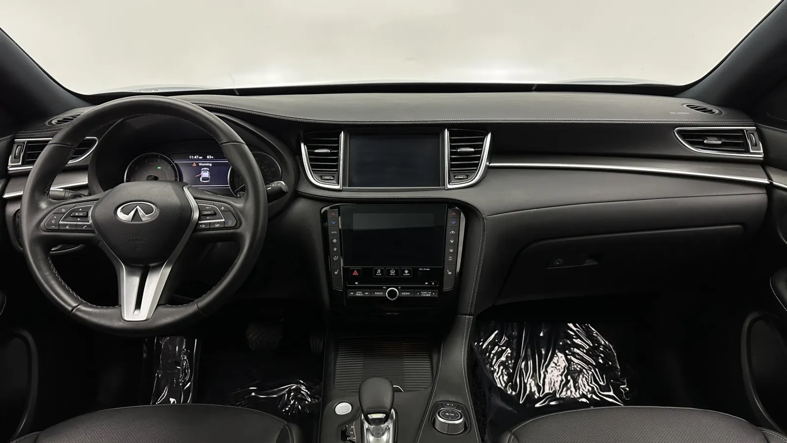 Infiniti QX55 photo 30