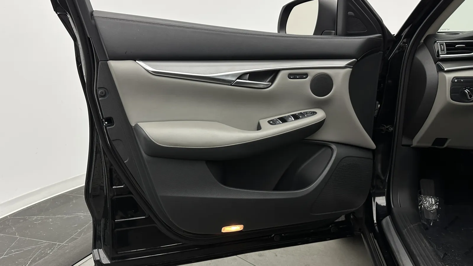 Infiniti QX50 photo 12