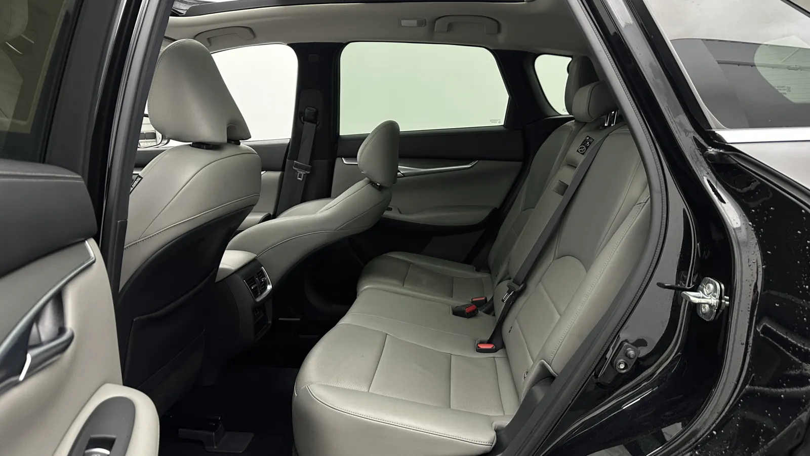 Infiniti QX50 photo 26