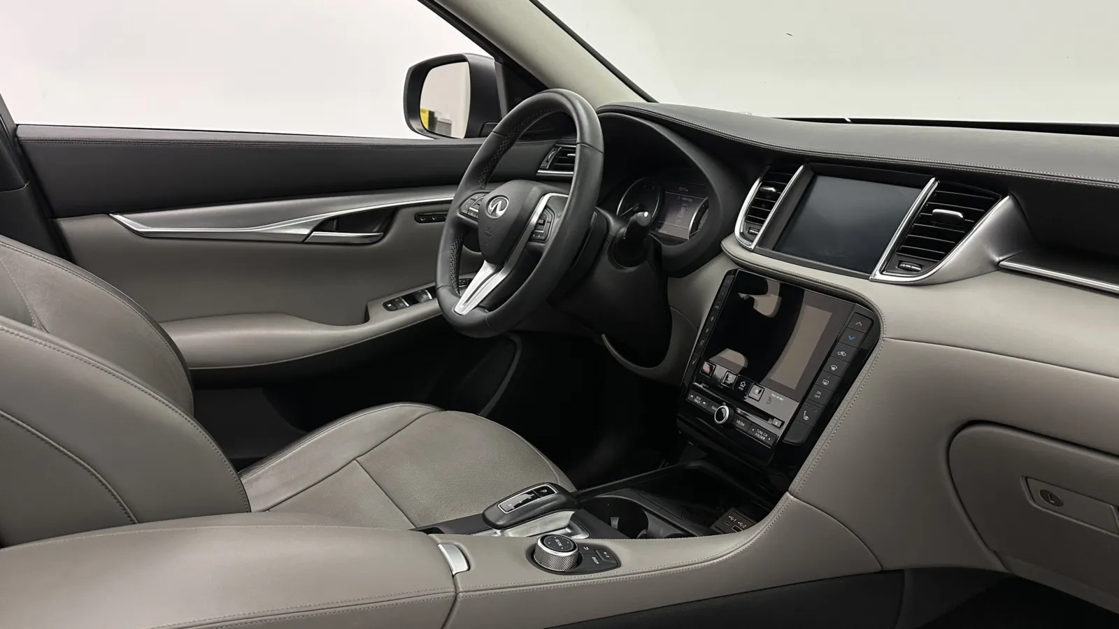 Infiniti QX50 photo 37