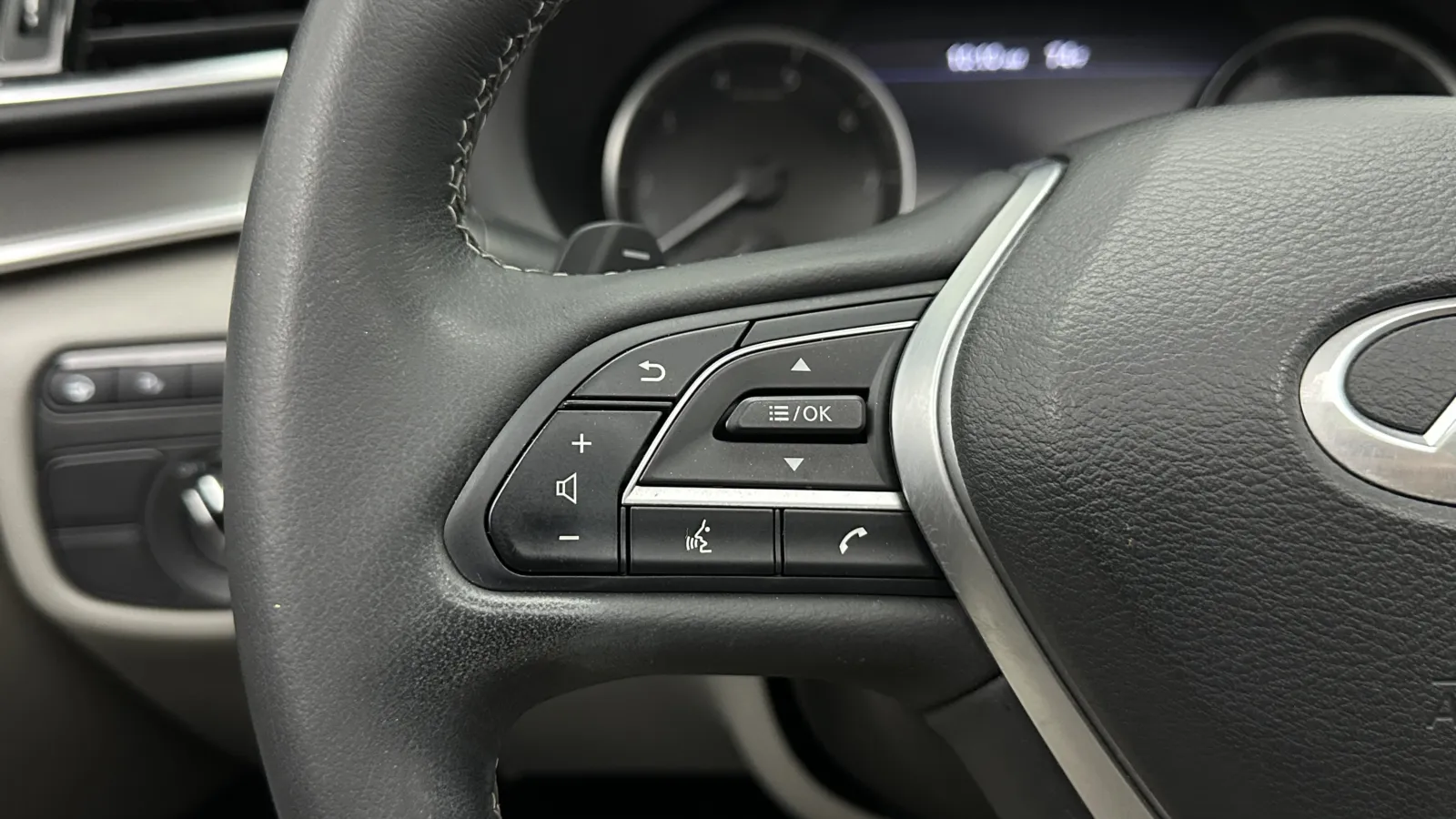 Infiniti QX50 photo 23