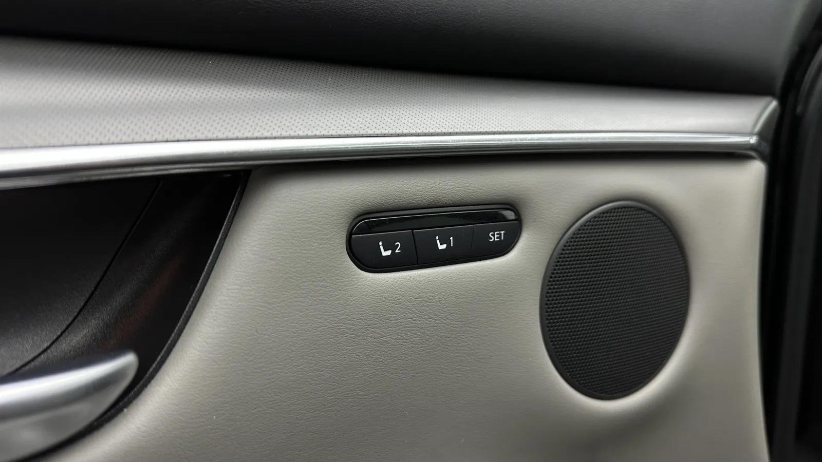 Infiniti QX50 photo 14