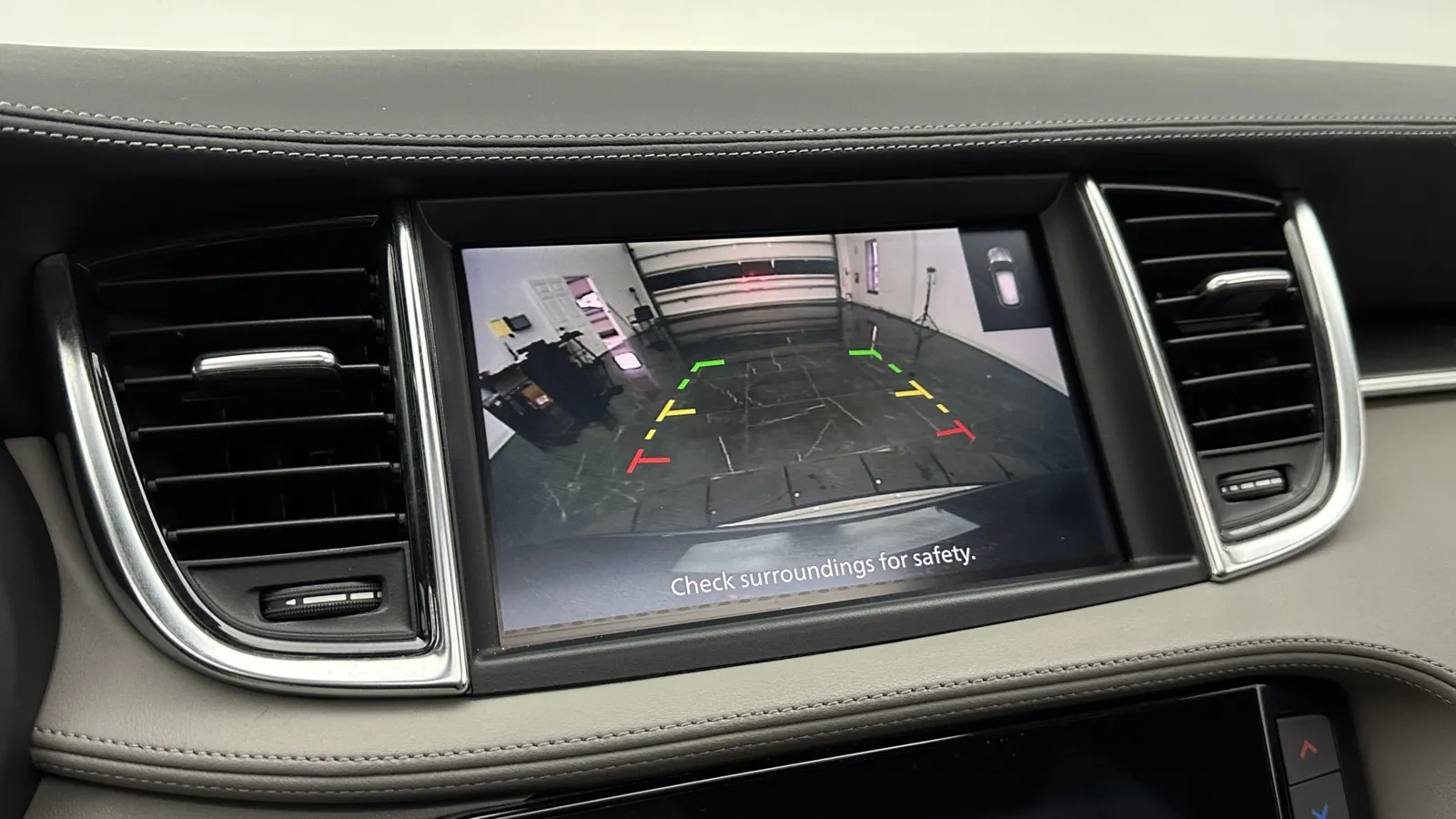 Infiniti QX50 photo 21