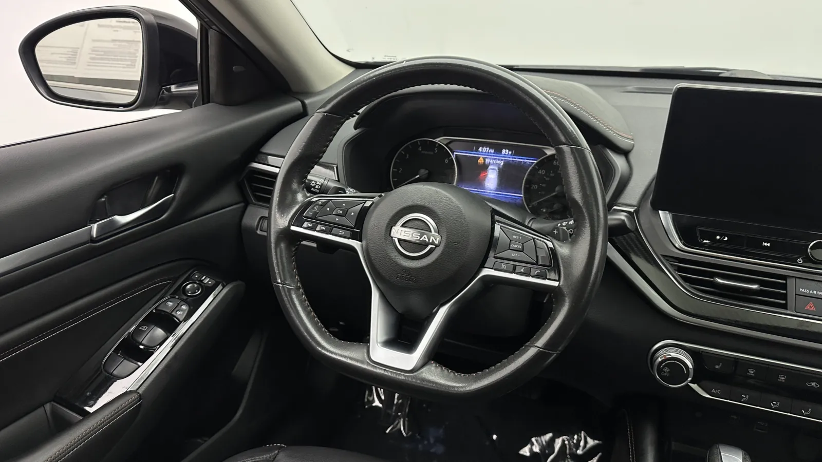 Nissan Altima photo 29