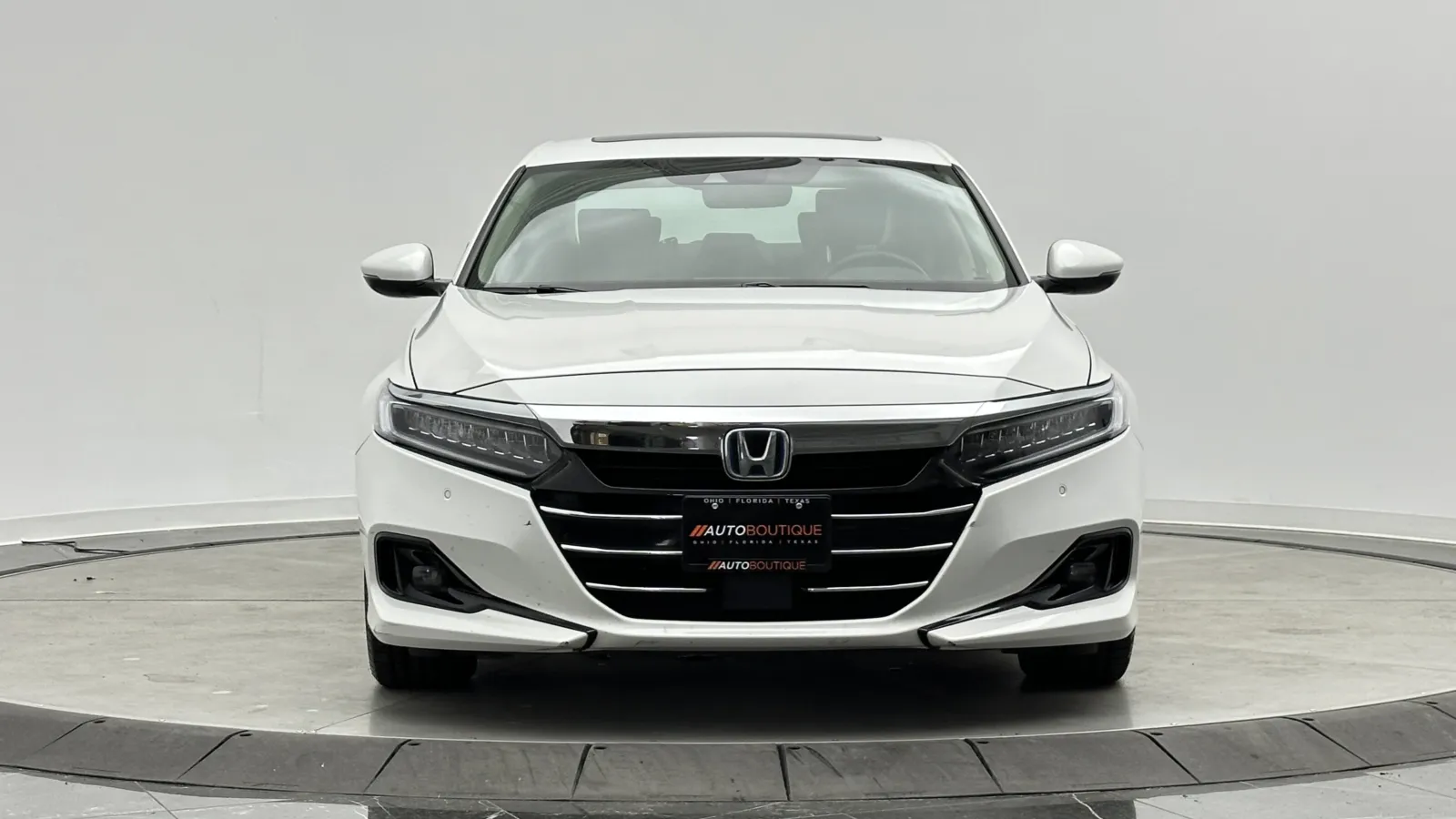 Honda Accord photo 2