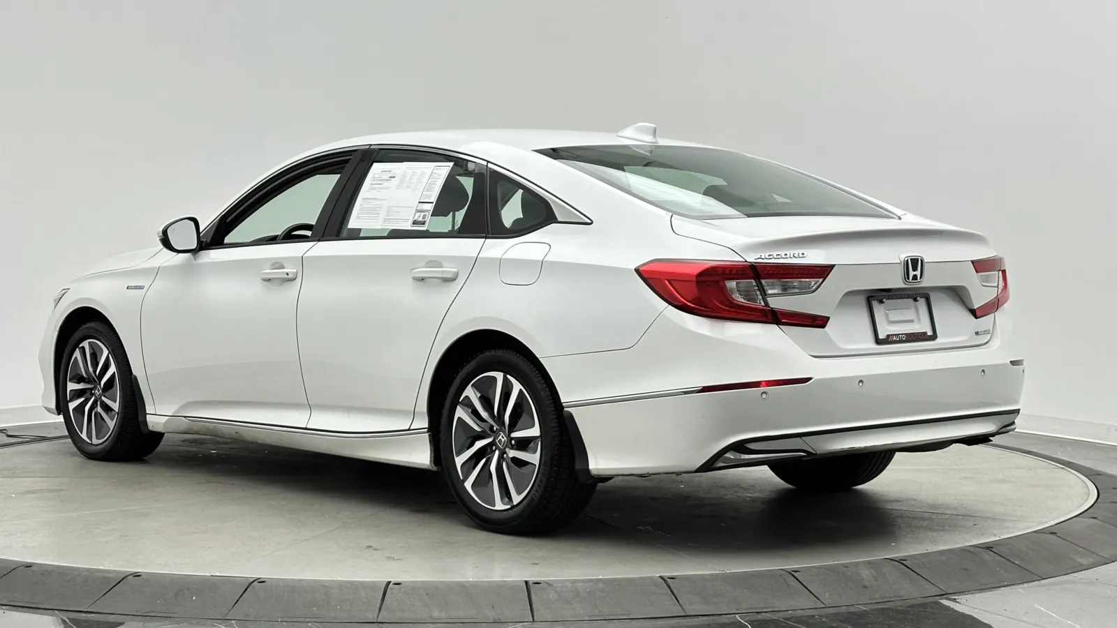 Honda Accord photo 6