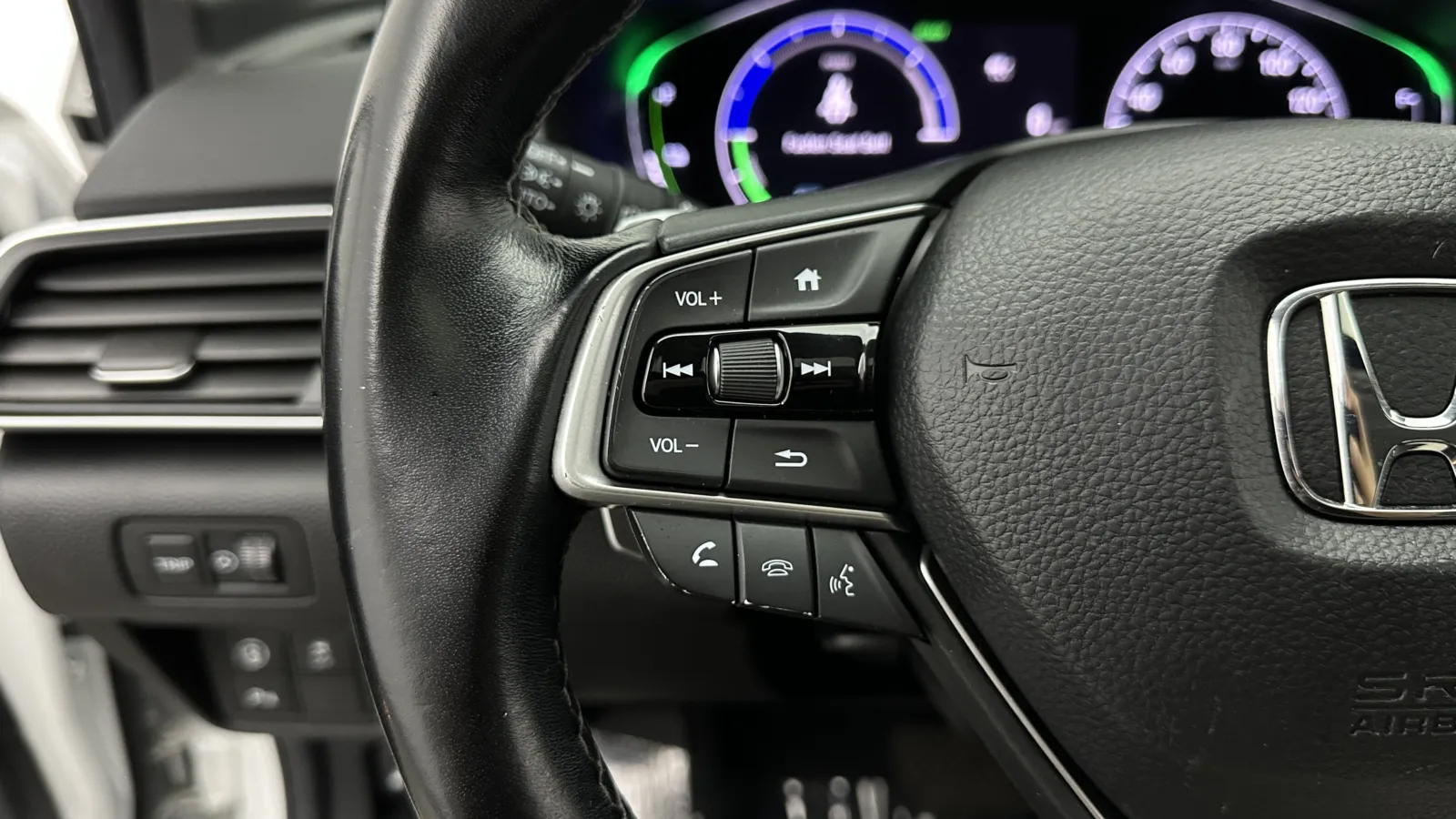 Honda Accord photo 22