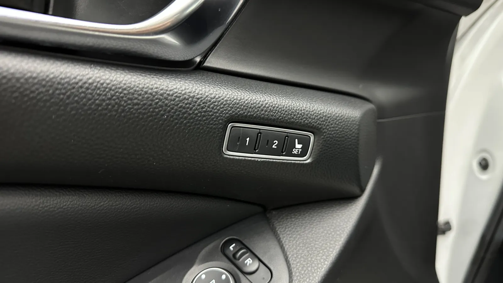 Honda Accord photo 13