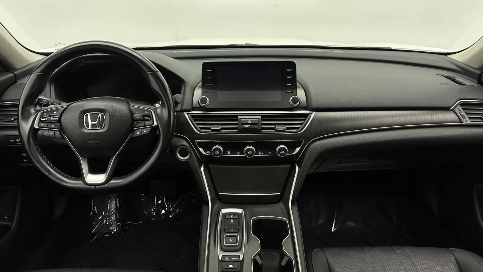 Honda Accord photo 29