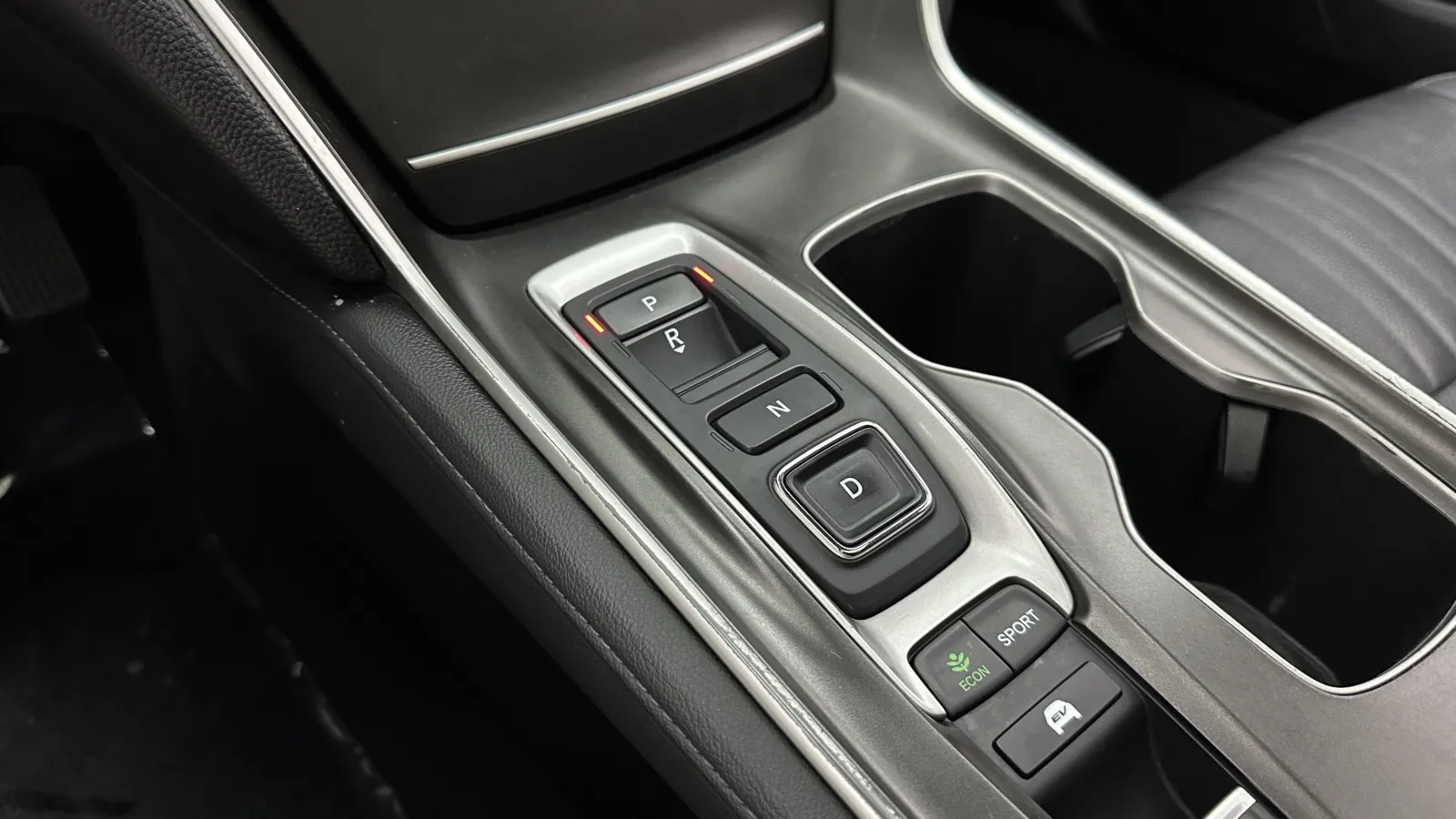 Honda Accord photo 18
