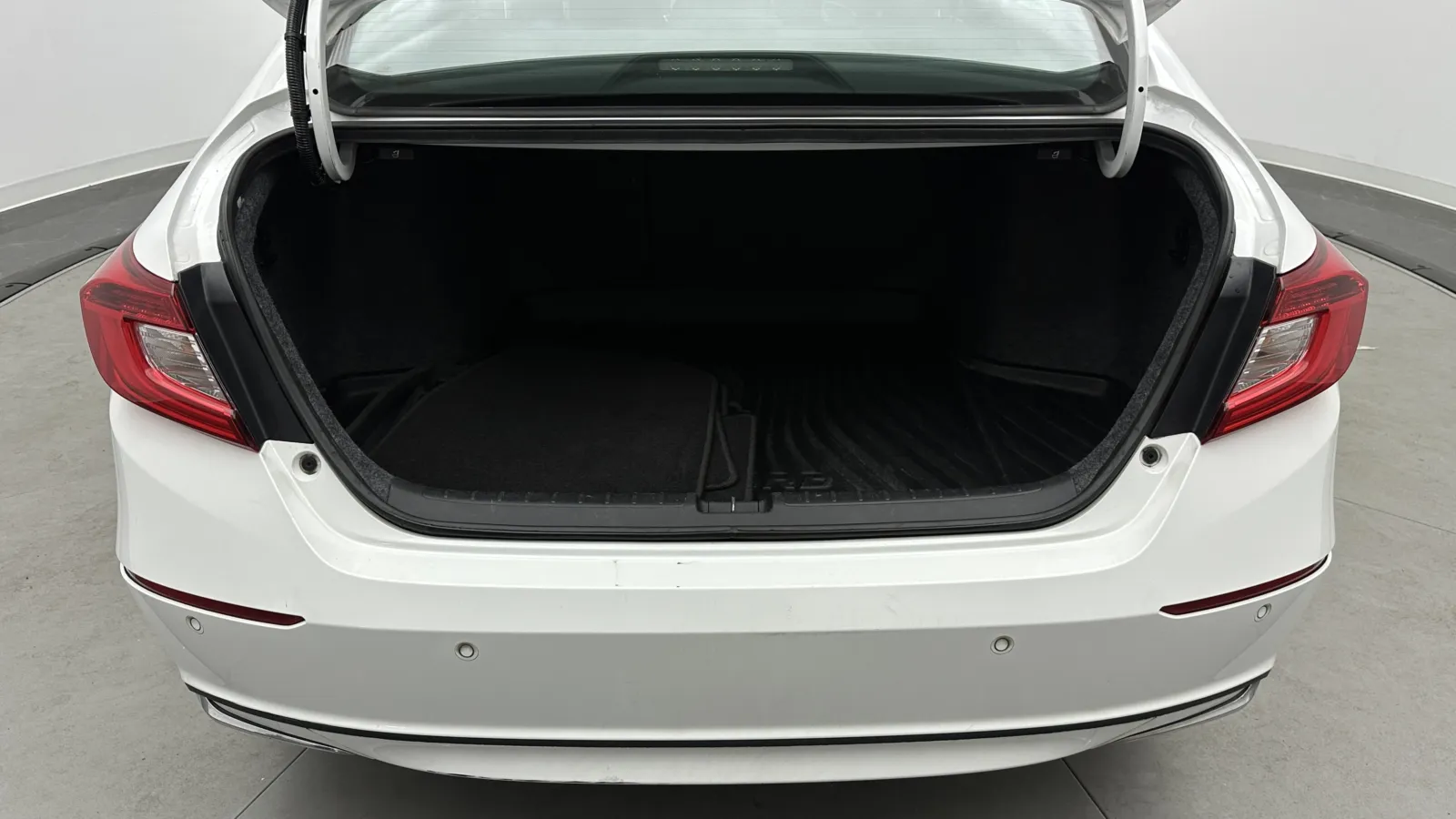 Honda Accord photo 31