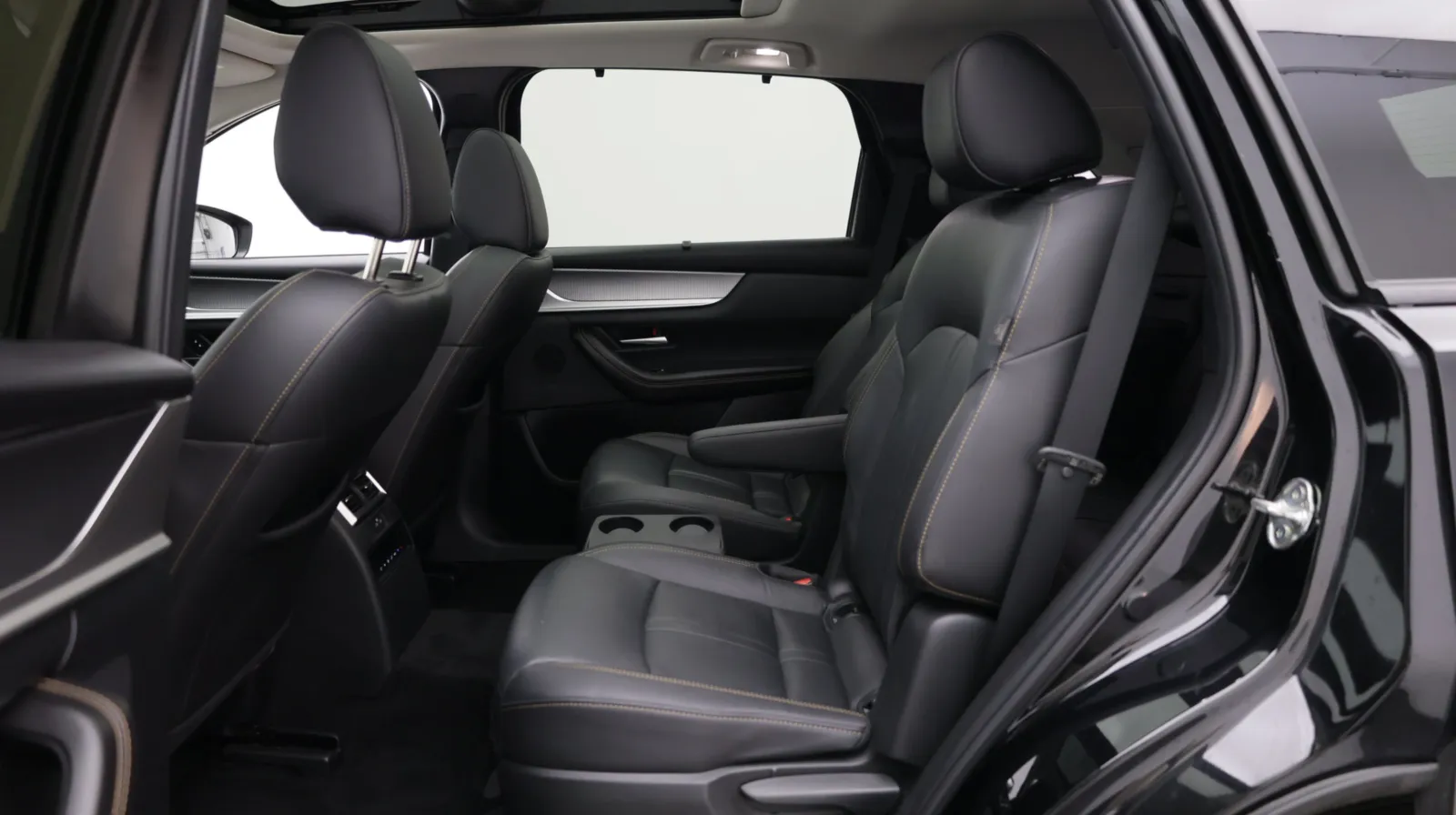 Mazda CX-90 photo 24