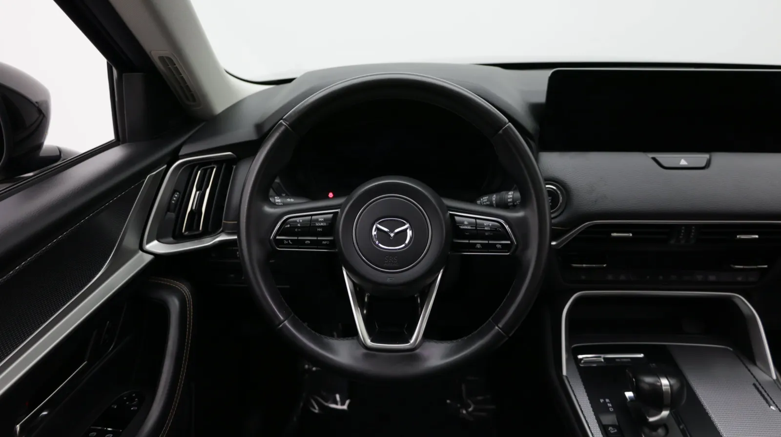 Mazda CX-90 photo 32