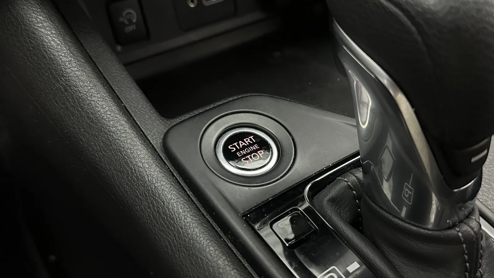 Nissan Sentra photo 16