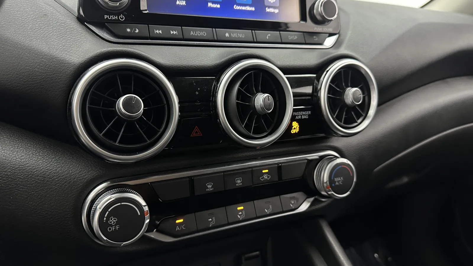 Nissan Sentra photo 17