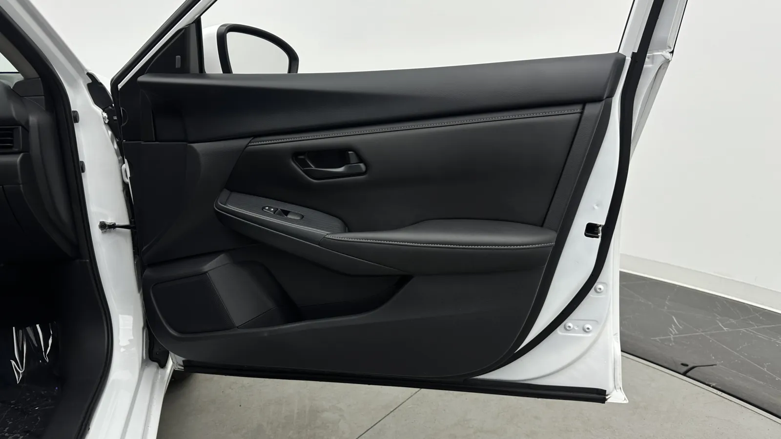 Nissan Sentra photo 31
