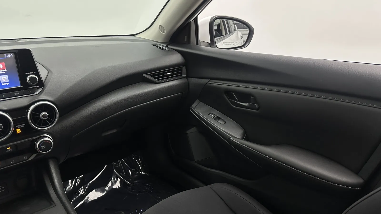 Nissan Sentra photo 27