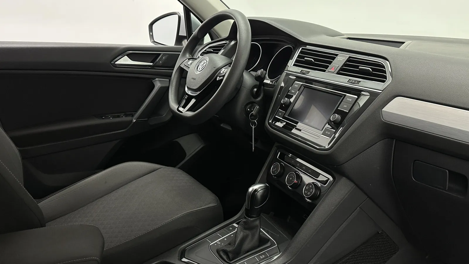 Volkswagen Tiguan photo 30
