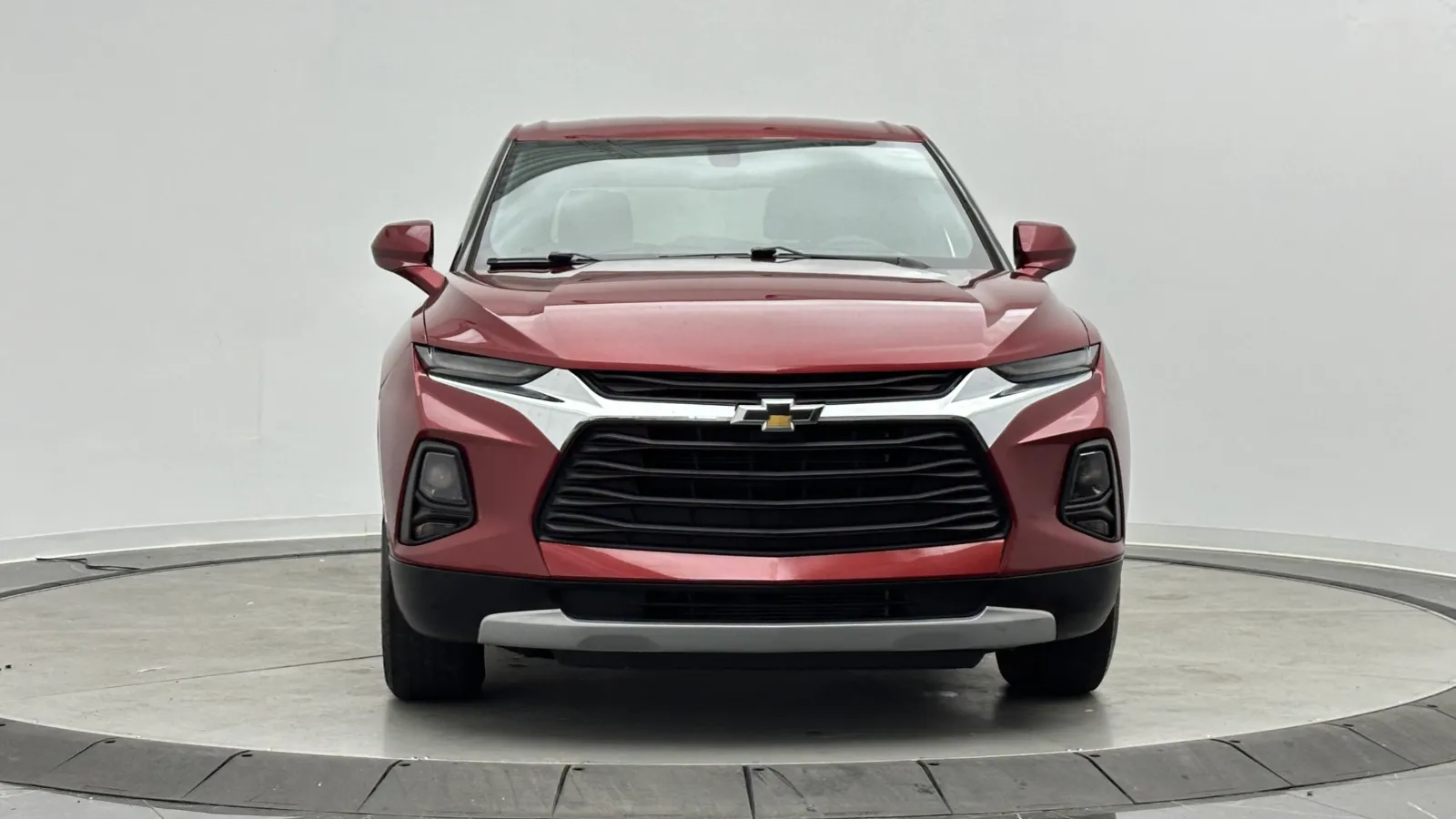 Chevrolet Blazer photo 2