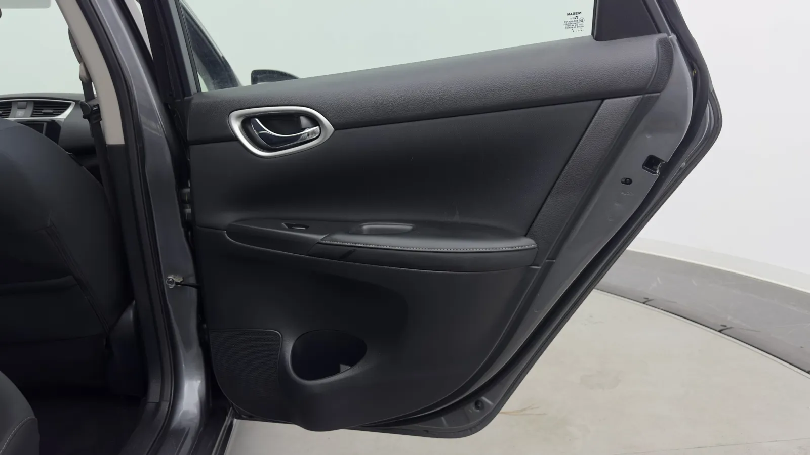 Nissan Sentra photo 24