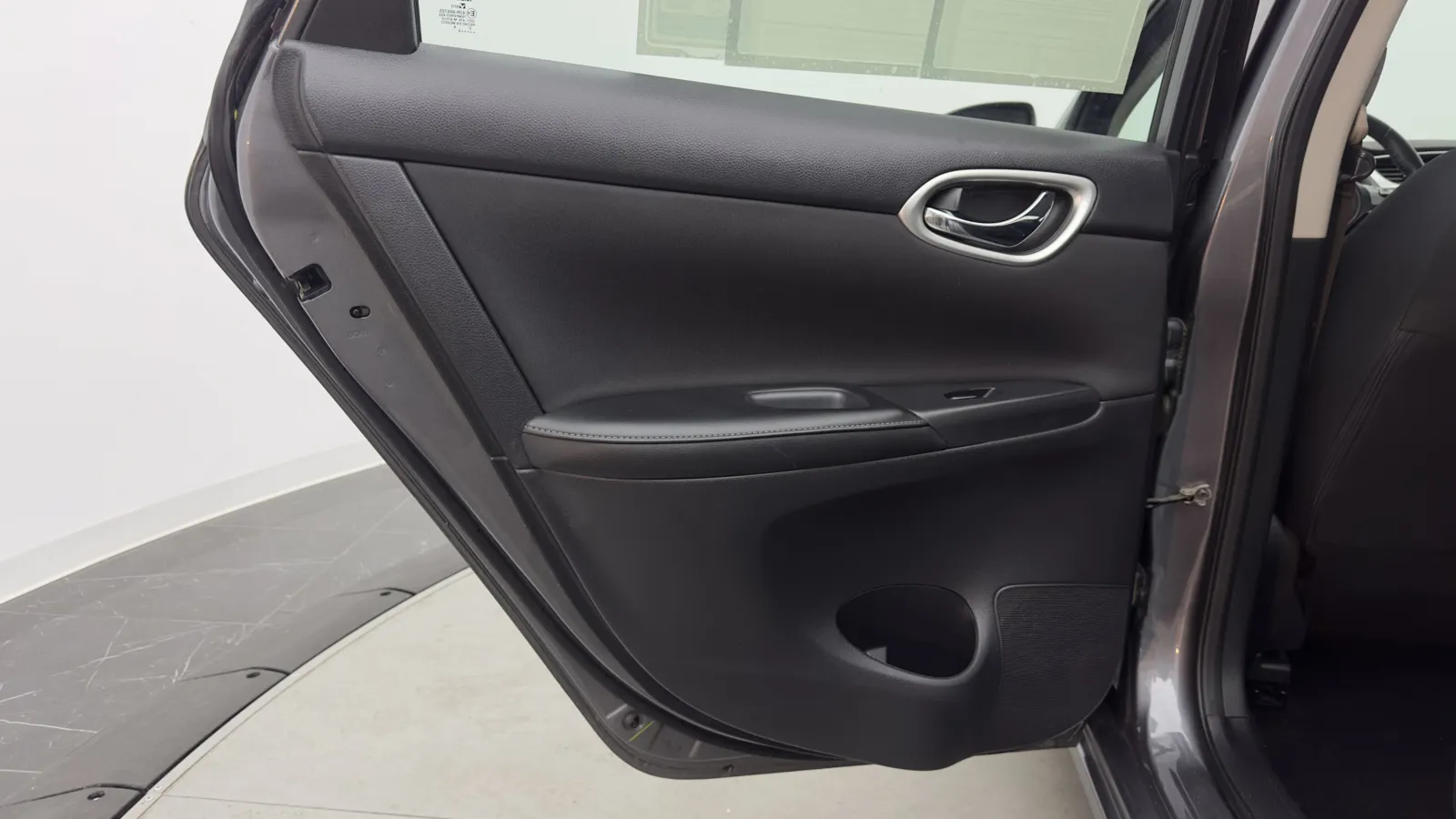 Nissan Sentra photo 22