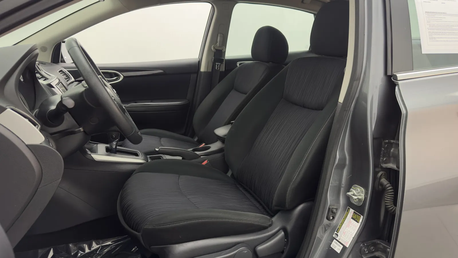 Nissan Sentra photo 13