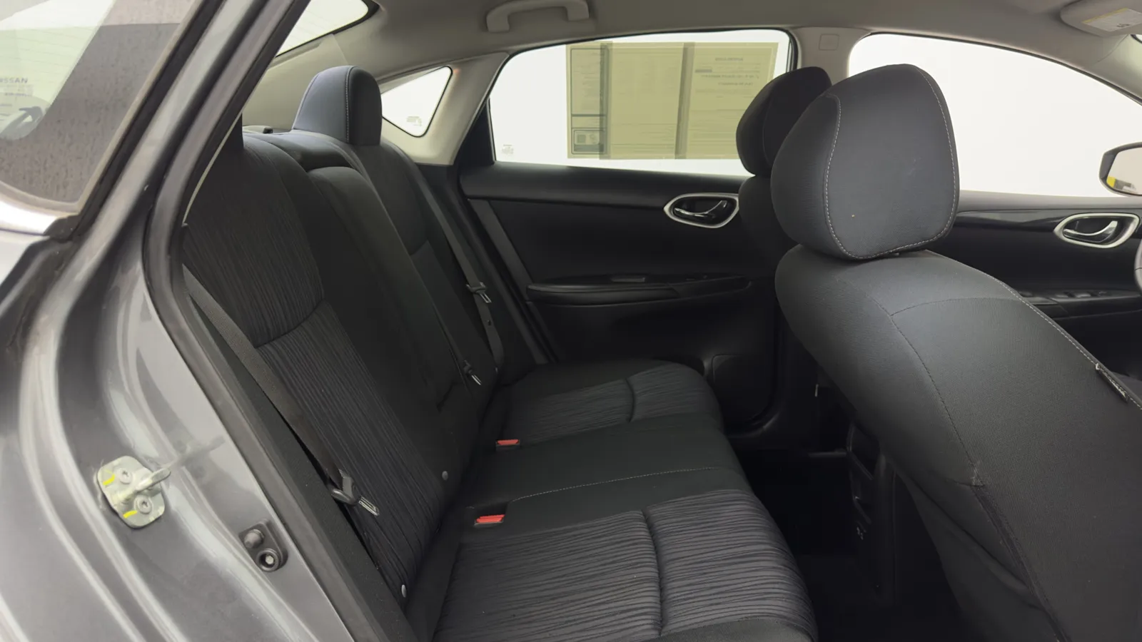 Nissan Sentra photo 25