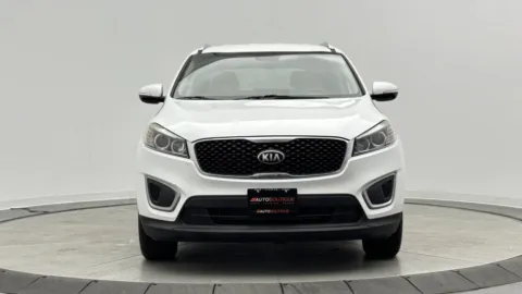 Photos of 2017 Kia Sorento LX for sale in Jacksonville, FL at Auto Boutique Florida