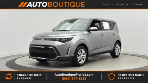 Gray 2023 Kia Soul LX for sale in Jacksonville, FL