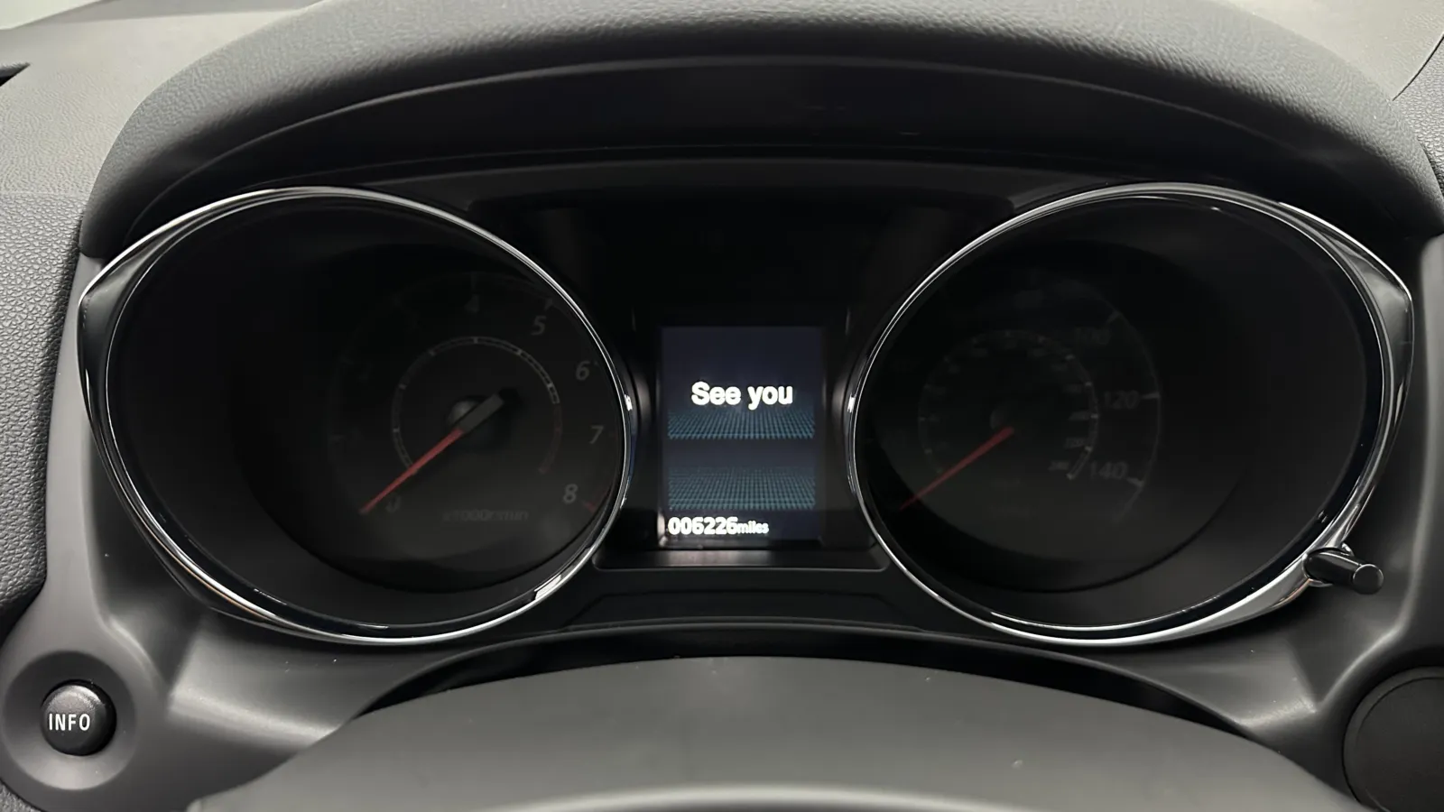Mitsubishi Outlander Sport photo 16