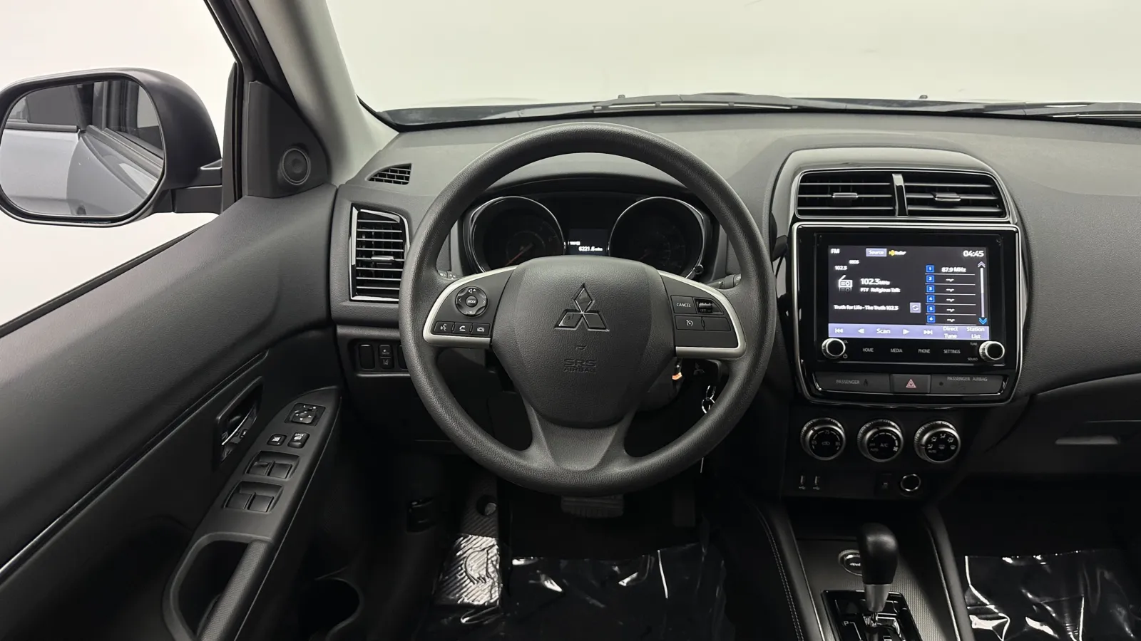 Mitsubishi Outlander Sport photo 21
