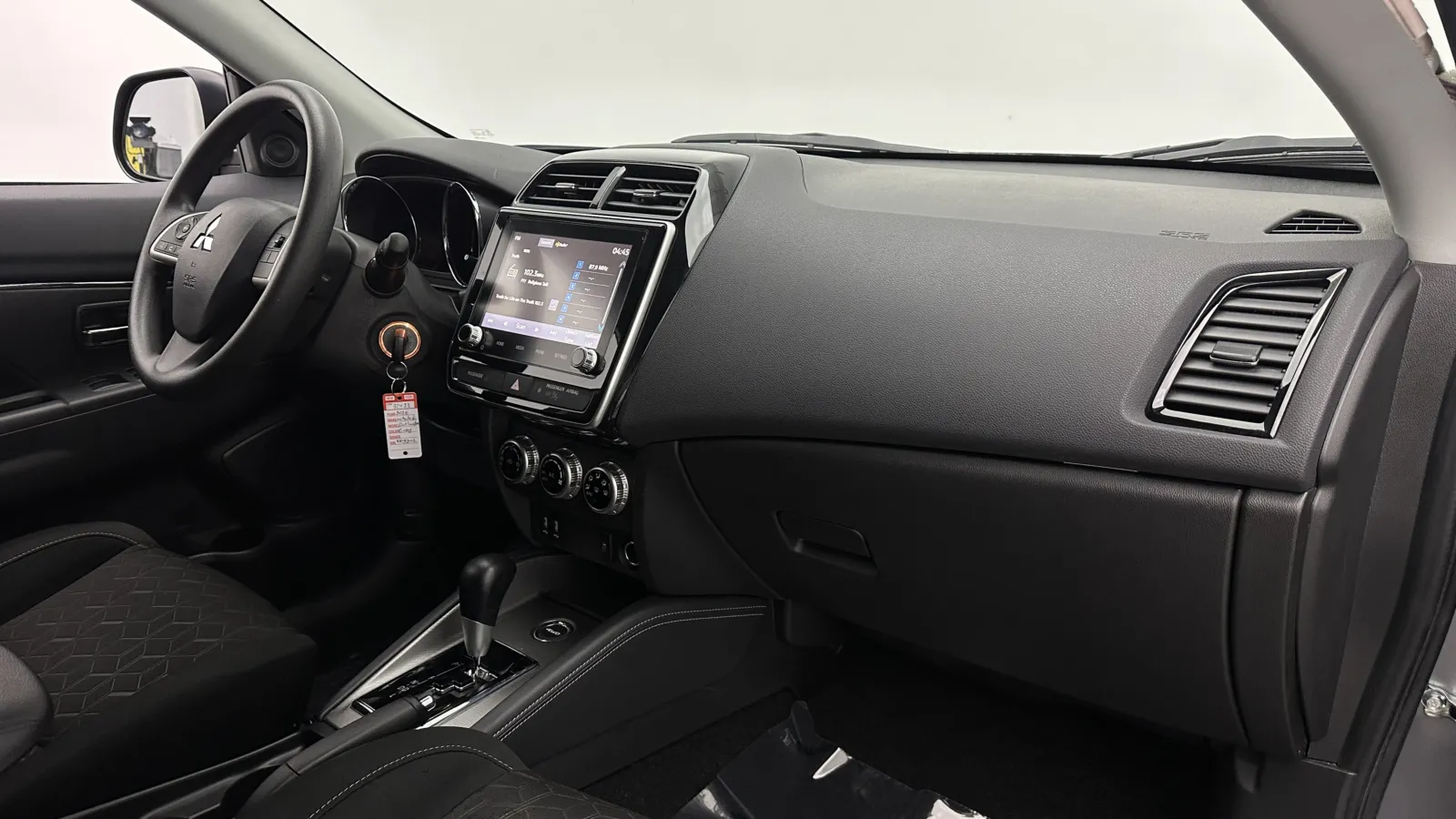 Mitsubishi Outlander Sport photo 30