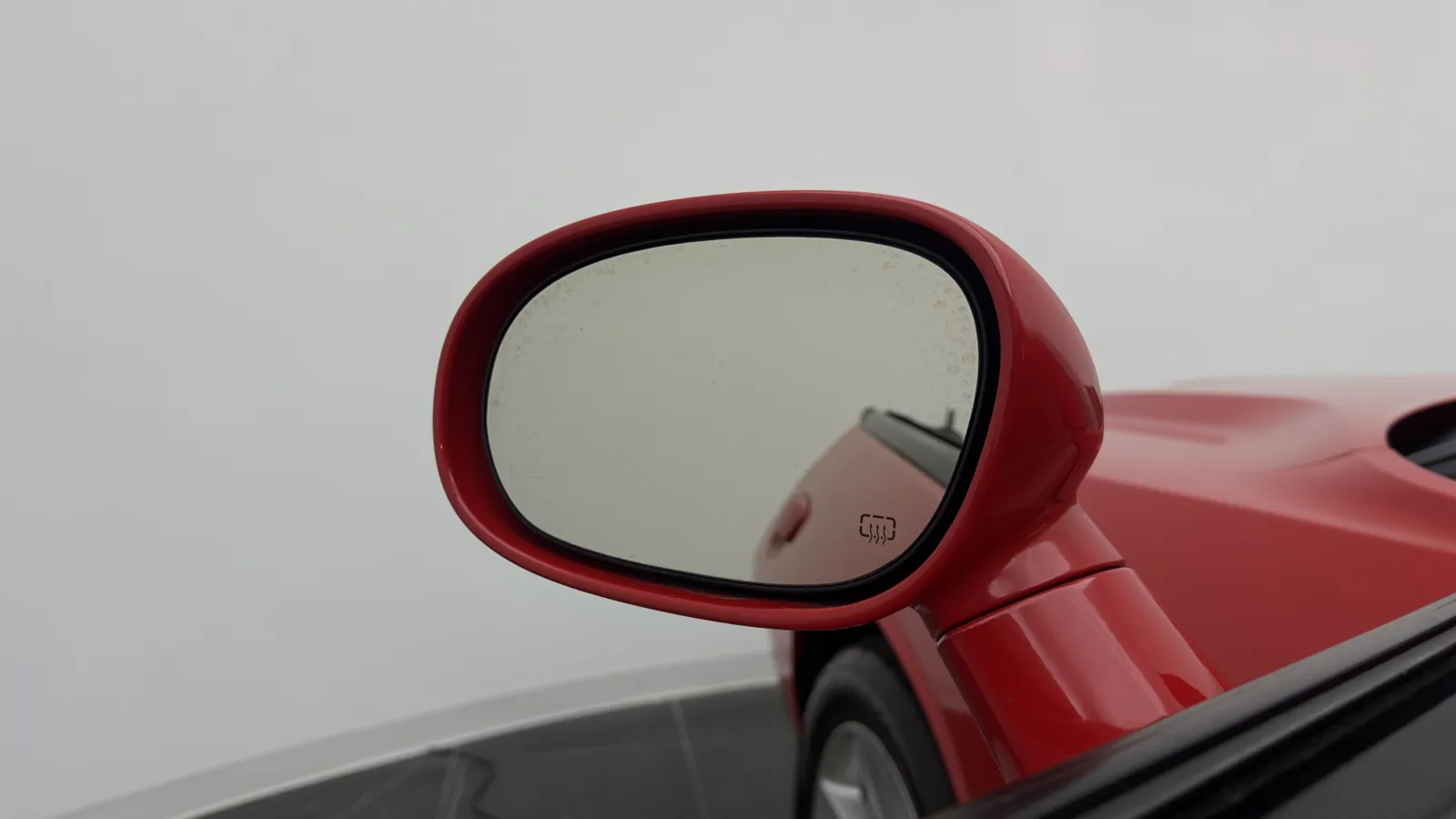 Dodge Challenger photo 12