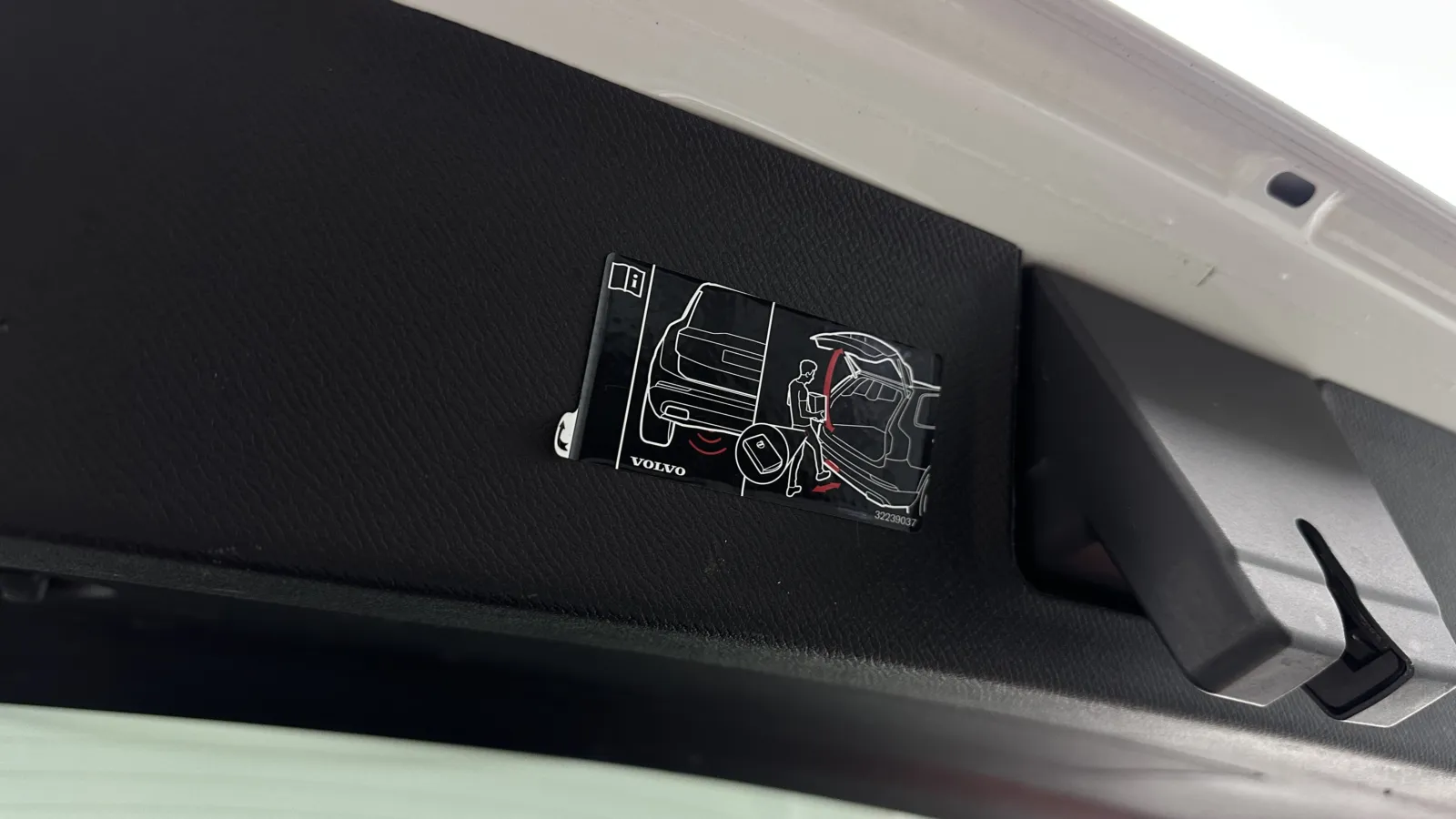 Volvo XC90 photo 34