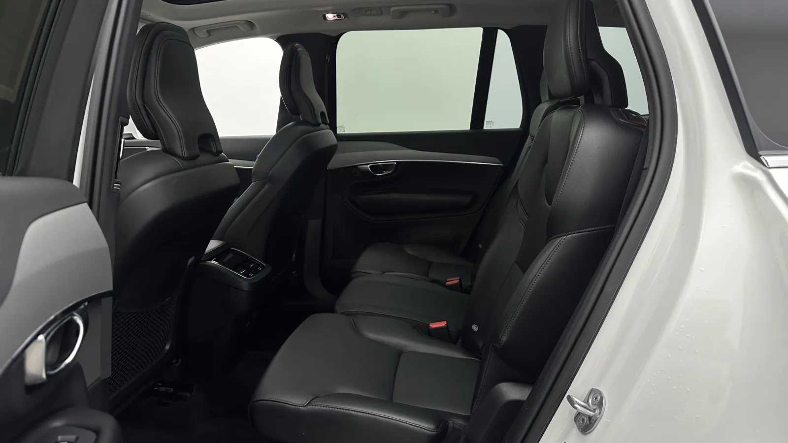 Volvo XC90 photo 24