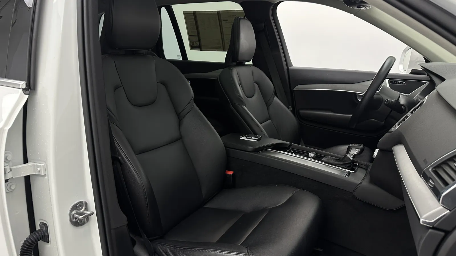 Volvo XC90 photo 41