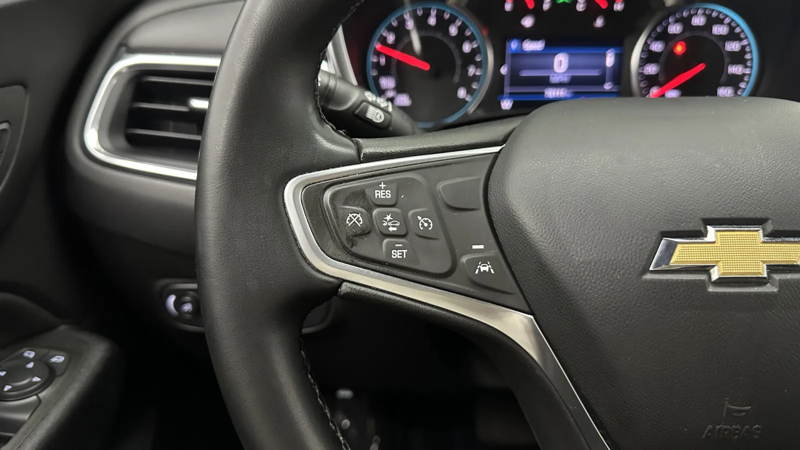 Chevrolet Equinox photo 23
