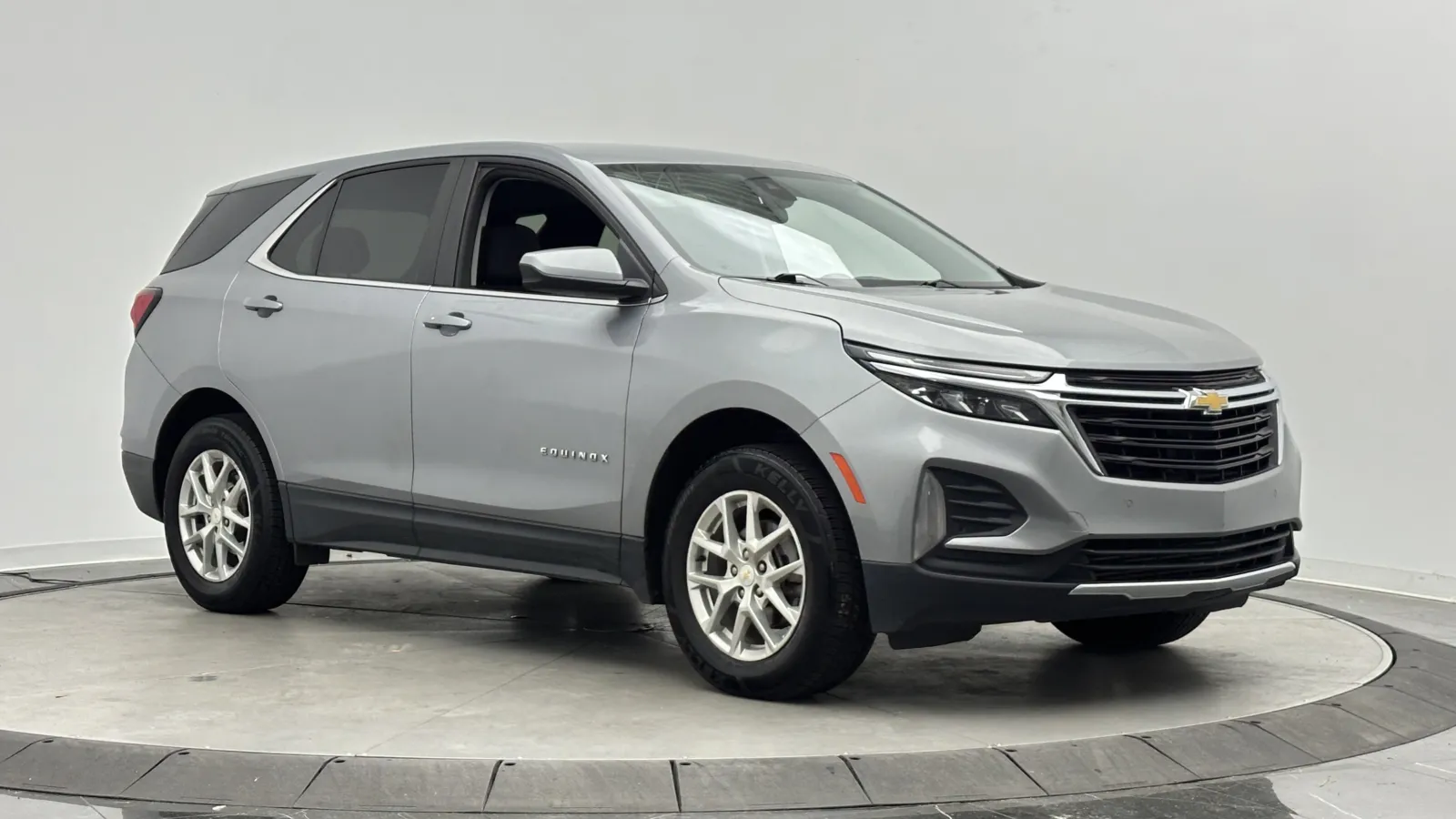 Chevrolet Equinox photo 3
