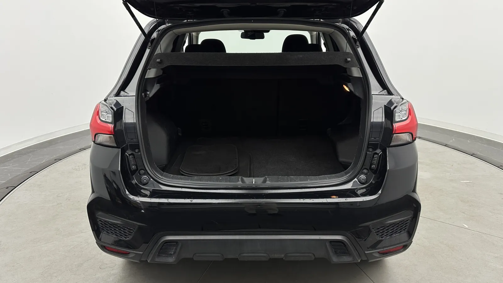 Mitsubishi Outlander Sport photo 27