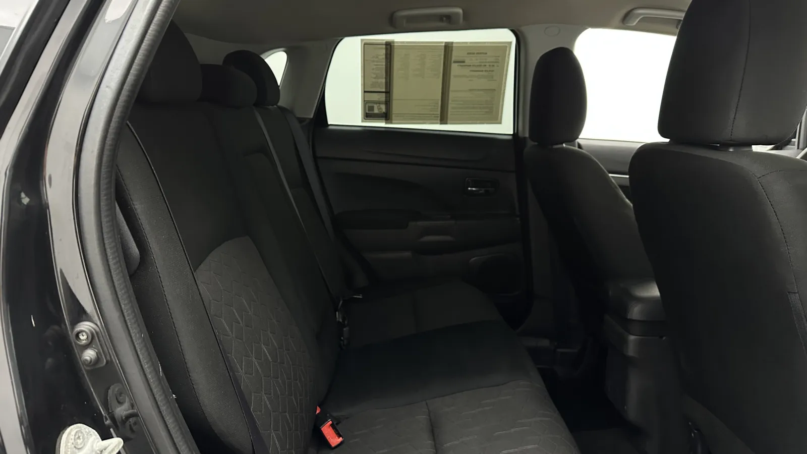 Mitsubishi Outlander Sport photo 29