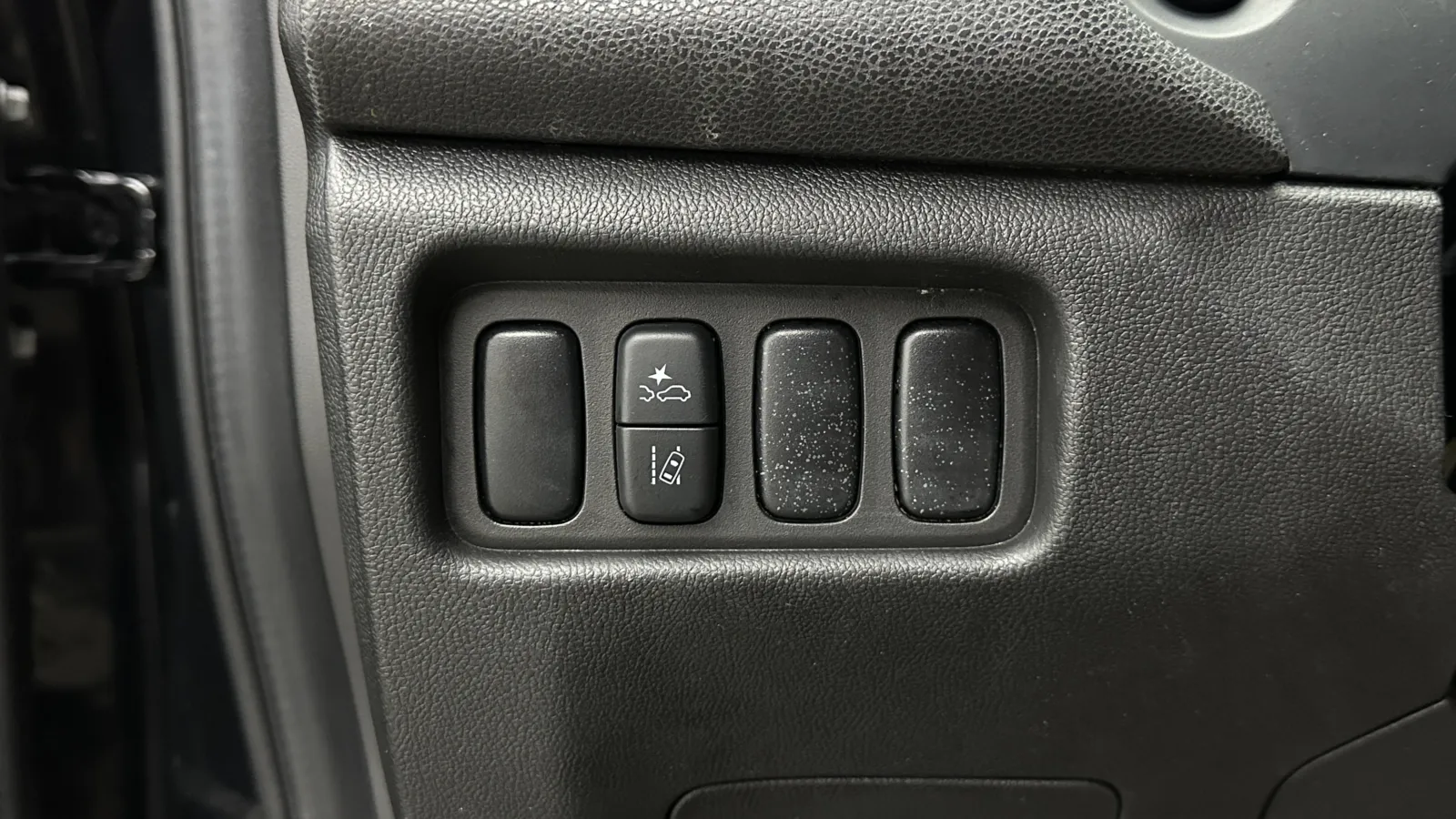 Mitsubishi Outlander Sport photo 14