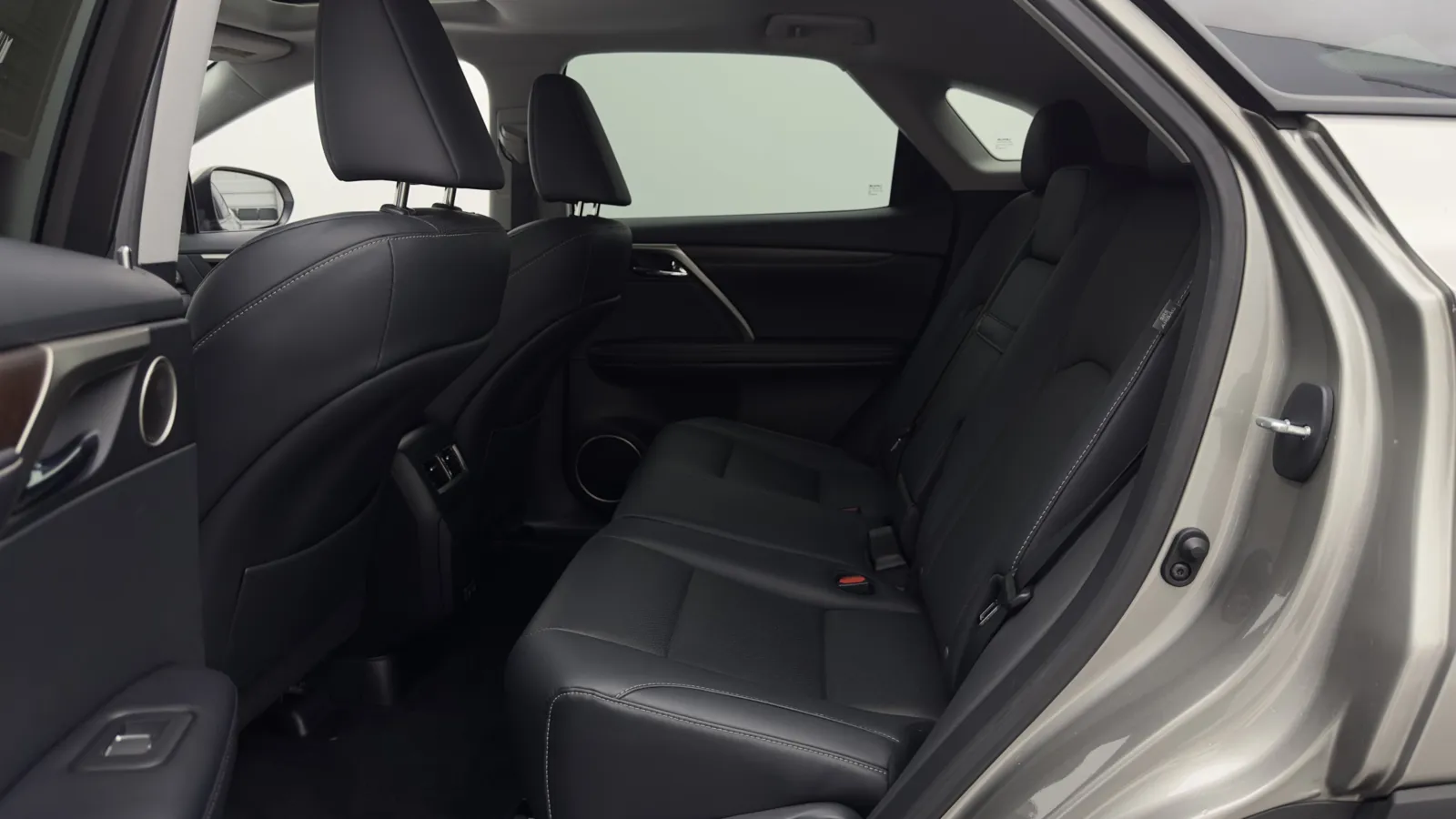 Lexus RX photo 27