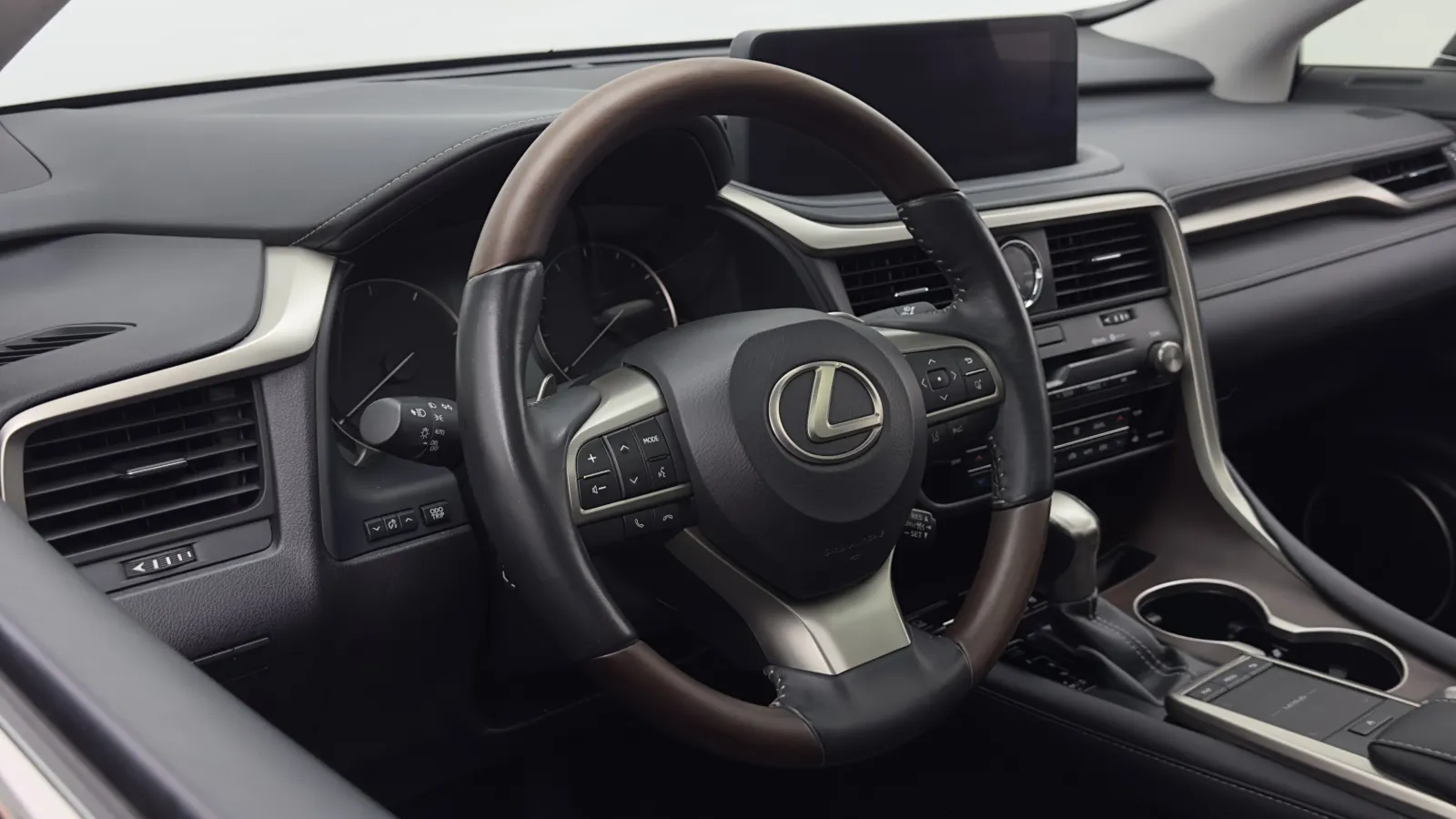 Lexus RX photo 9
