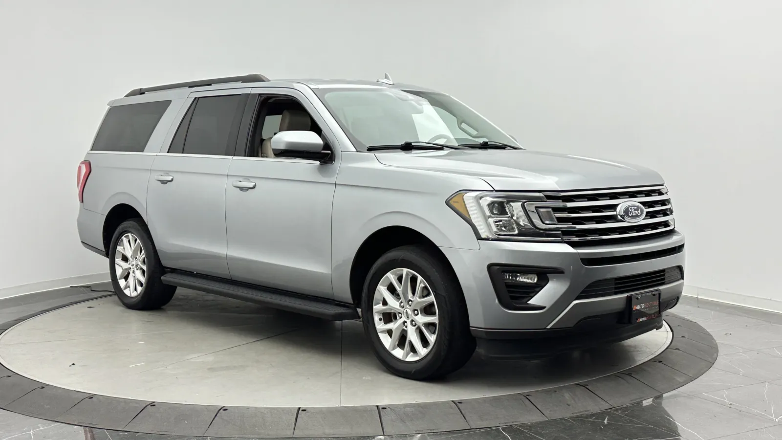 Ford Expedition MAX photo 3