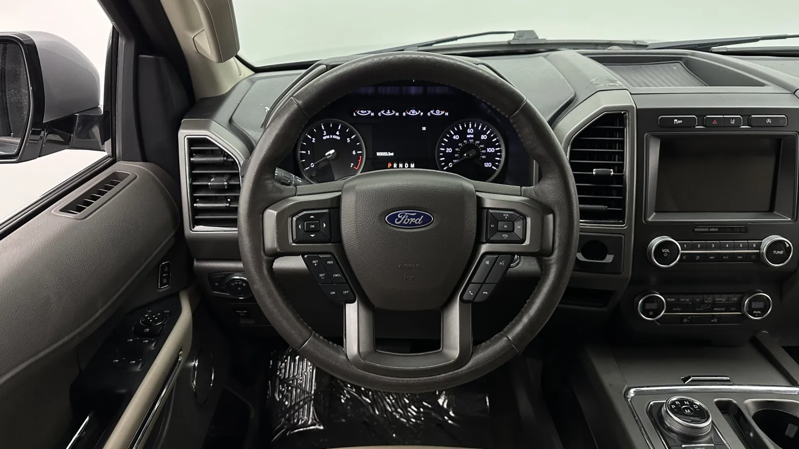 Ford Expedition MAX photo 27