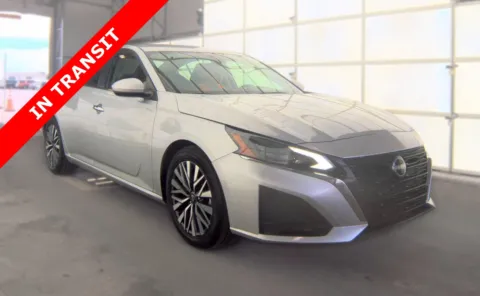 Another view of 2023 Nissan Altima 2.5 SV for sale in Jacksonville, FL at Auto Boutique Florida