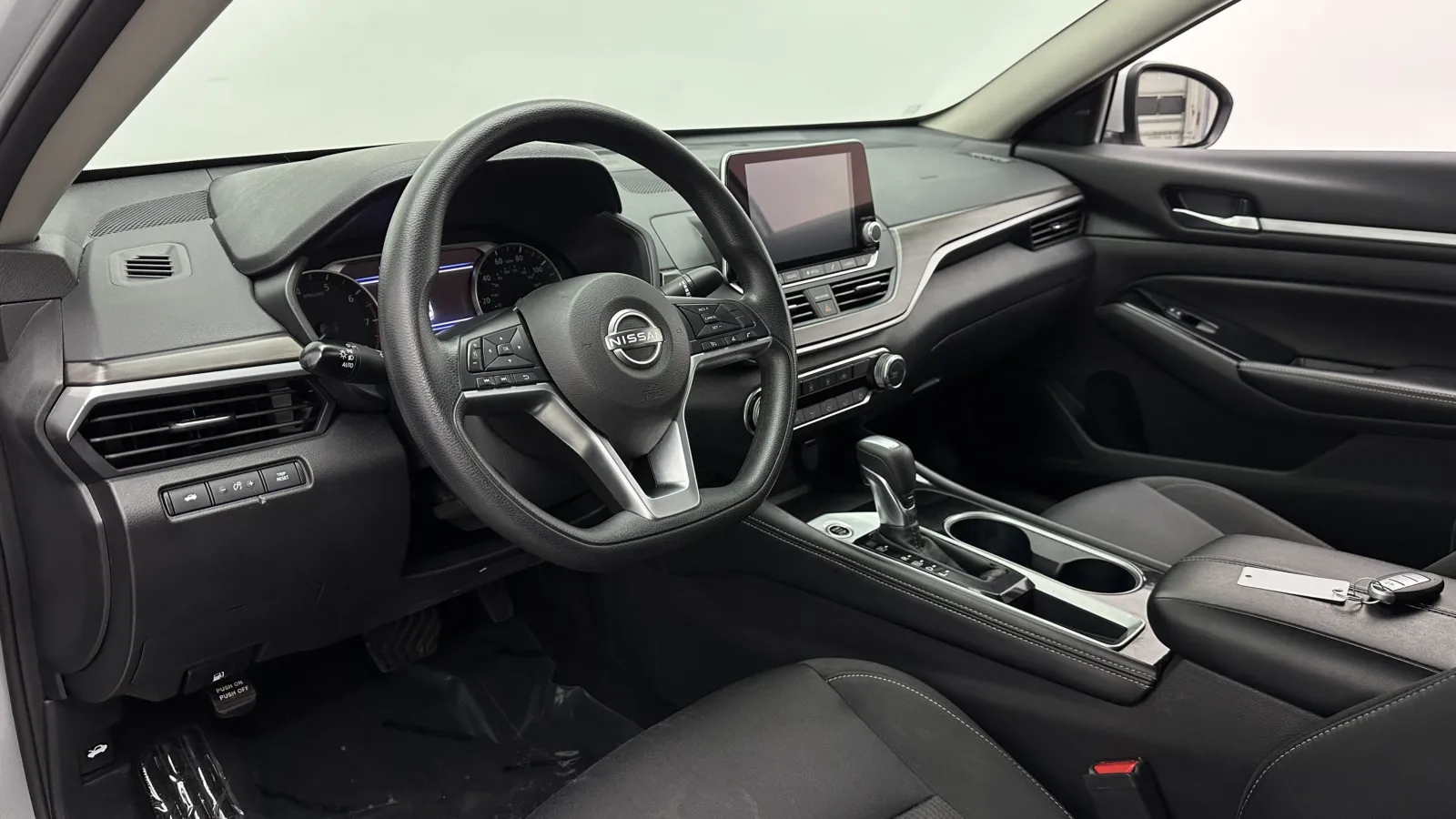 Nissan Altima photo 10